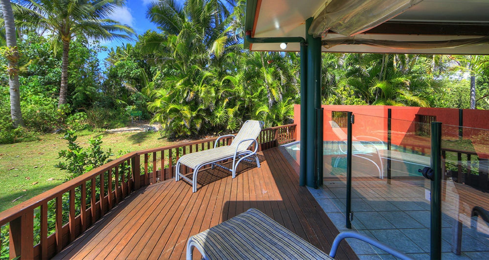 Castaways Resort & Spa On Mission Beach Exterior foto